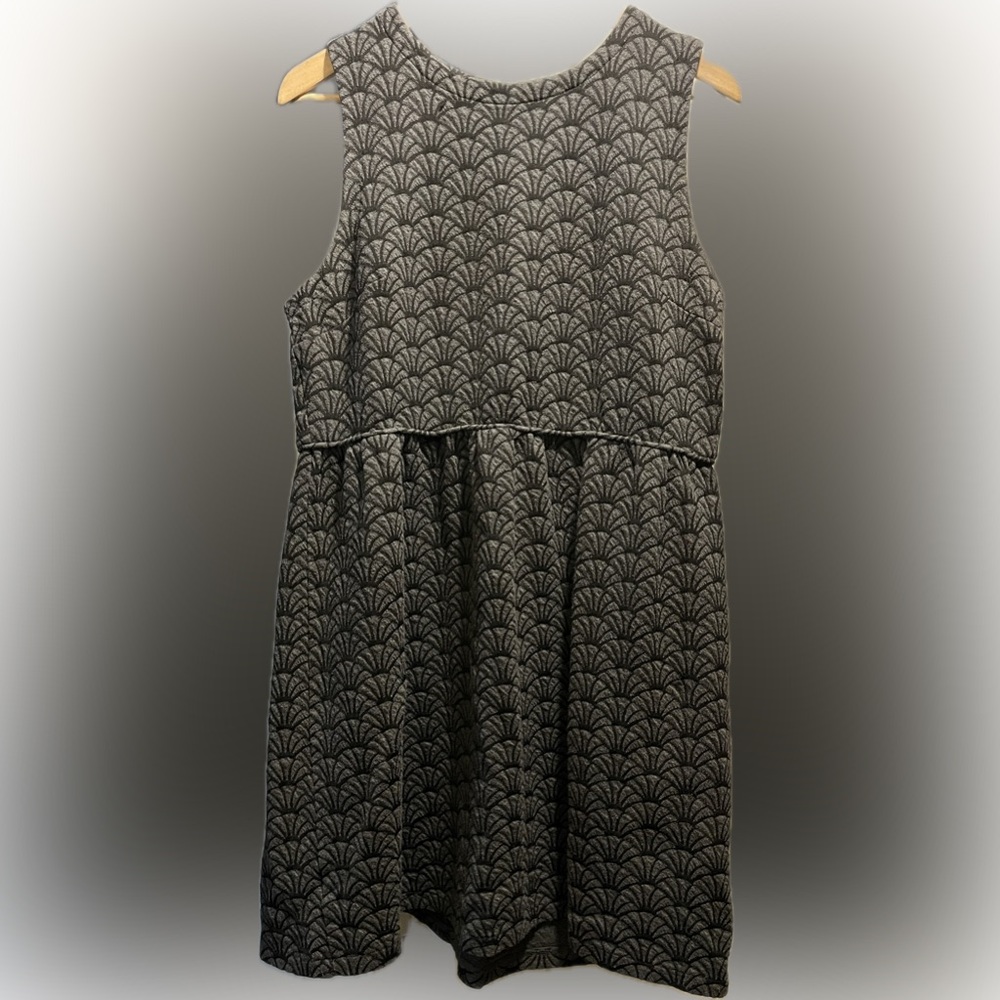 LOFT Fit & Flare Dress Womens Size 14 Gray Black Geo Print Sleeveless Round Neck